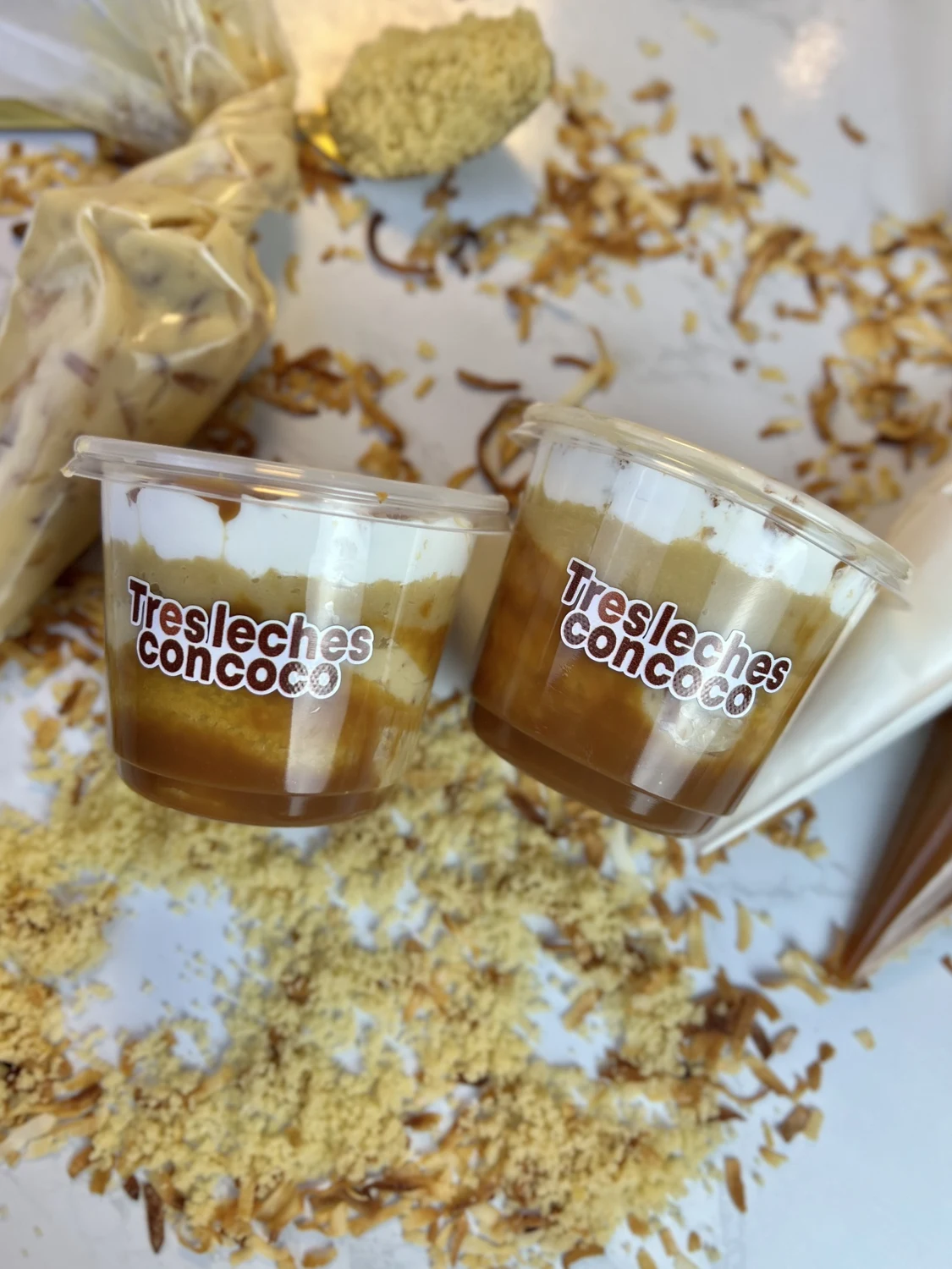 Tres leches con coco · Cuchareables Cremosos Crocantes